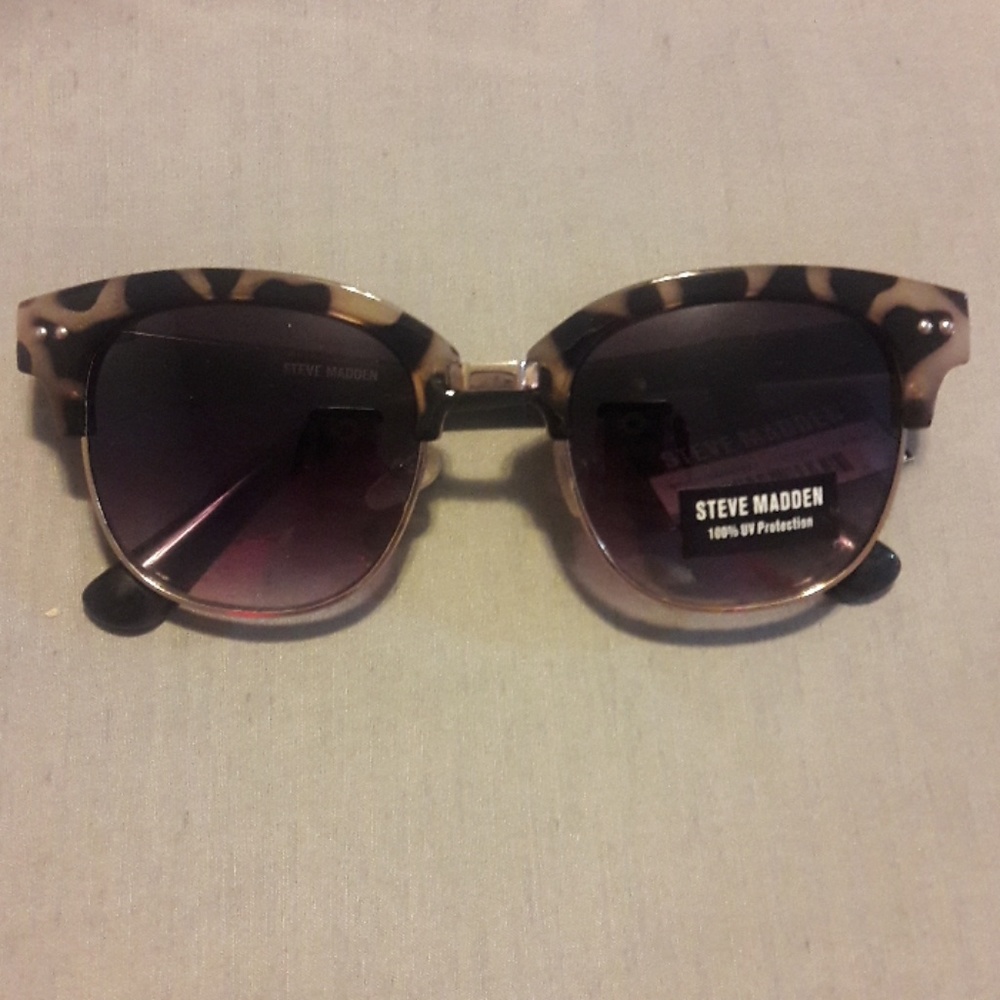 Steve madden sunglasses